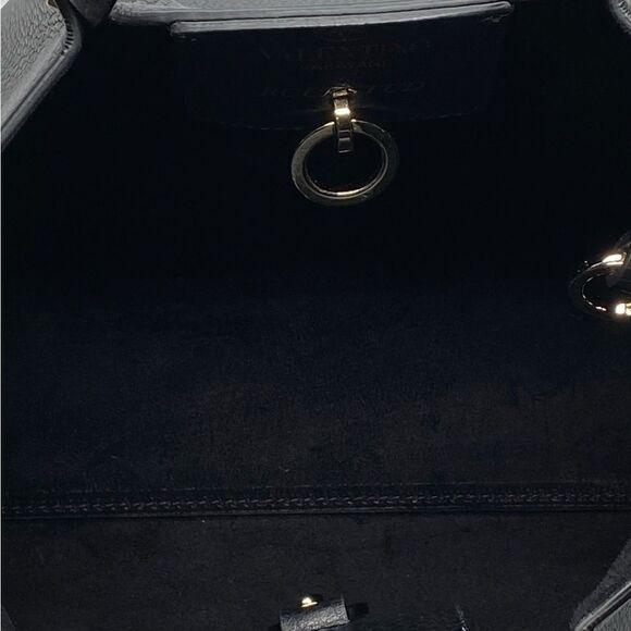 Valentino Garavani Rockstud Small East-West Leather Tote Bag - Picture 10 of 12